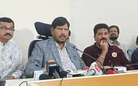 .. तर पुण्याचे महापौरपद आऱपीआयला मिळावे - केंद्रीय राज्यमंत्री रामदास आठवले यांची मागणी