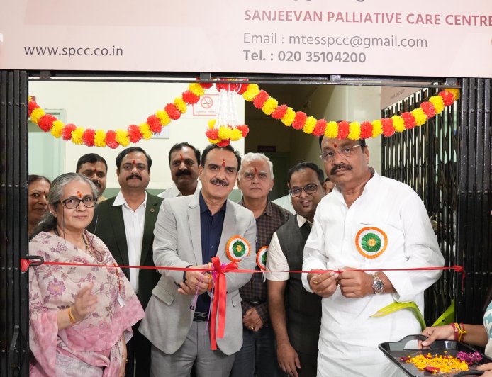 कोथरुड मधील अंथरुणाला खिळलेल्या ज्येष्ठ रुग्णांसाठी 'संजीवनी'