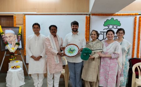 पद्मविभूषण डॉ. मोहन धारिया यांच्या १०० व्या जयंती निमित्त उलगडला संघर्षमय, राजकीय व सामाजिक प्रवास