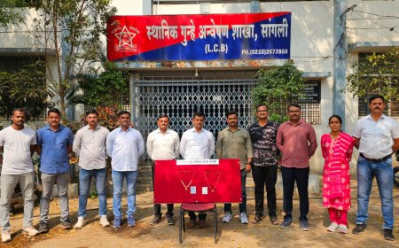 बसमधून प्रवास करणा-या प्रवाशांची दागिने चोरी करणा-या दोन महिला जेरबंद