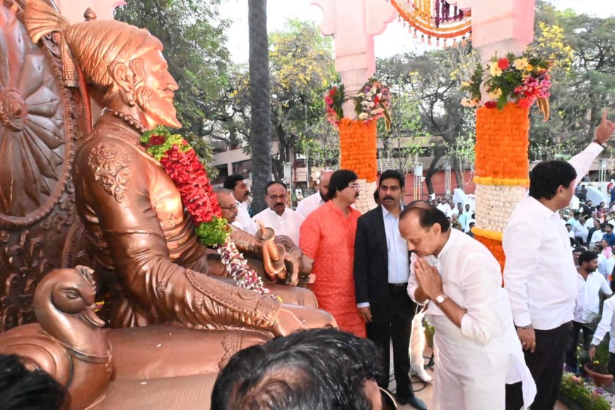 उपमुख्यमंत्री अजित पवार यांची महानगरपालिका अमृत महोत्सवानिमित्त आयोजित कार्यक्रमास भेट