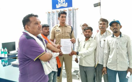 बौद्ध समाज  विहारच्या जागेवर केलेले अतिक्रम तात्काळ हटवा भीम आर्मी ची मागणी