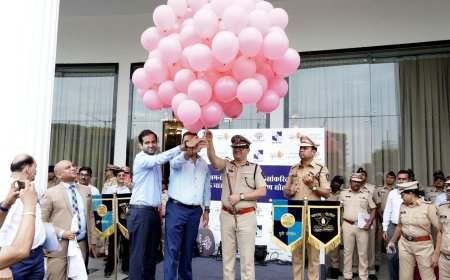 परिमंडळ ५ मधील पोलीस ठाणेंना नवीन वाहनांचे वितरण कार्यक्रम