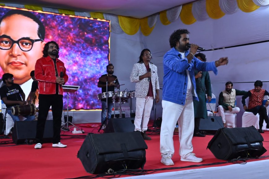 बुद्ध पौर्णिमेनिमित्त आयोजित 'तूफानातील दिवे' कार्यक्रमाने पुणेकर मंत्रमुग्ध
