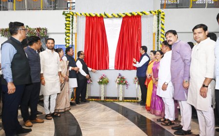 मुख्यमंत्री देवेंद्र फडणवीस यांच्या हस्ते महाऊर्जा नवीन प्रशासकीय इमारतीचे उदघाटन