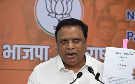 महाराष्ट्रात सक्ती फक्त मराठीची, हिंदीची सक्ती नाही