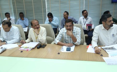 उपमुख्यमंत्री अजित पवार यांनी ‘पीएमयु’च्या माध्यमातून घेतला पुण्यासह राज्यातील विविध विकासकामांचा आढावा