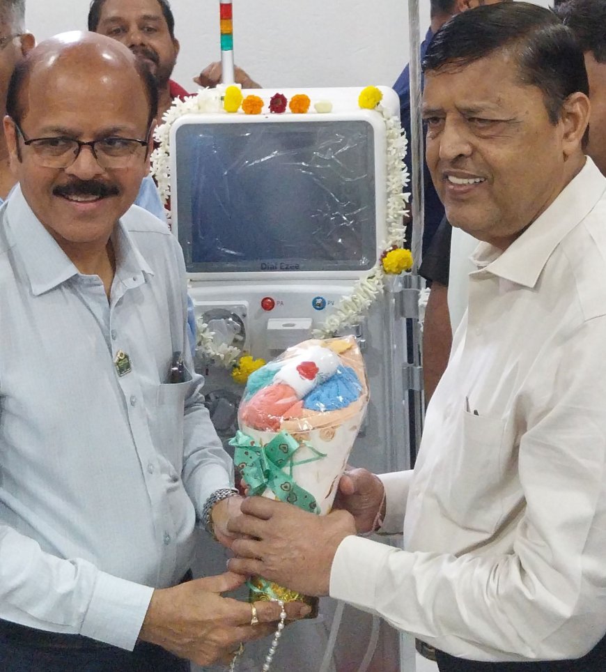 लायन्स क्लब मेडिकल हबला बंसल कुटुंबाकडून डायलिसिस मशीन भेट