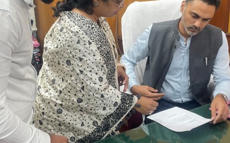 पुण्यातील वाढत्या महिला अत्याचारांवर तातडीने लक्ष देण्याची गरज; सोनाली मारणे यांनी घेतली गृहराज्यमंत्री योगेश कदम यांची भेट