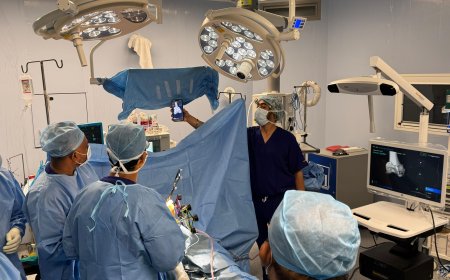 पुण्यश्लोक अहिल्यादेवी होळकर शासकीय रुग्णालयात पहिली अत्याधुनिक कृत्रिम सांधरोपण शस्त्रक्रिया यशस्वी