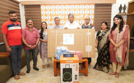 "देवेंद्रजी चारित्र्यसंपन्न, नम्र आणि दूरदृष्टीचे लोकनेते" - ना. चंद्रकांतदादा पाटील.