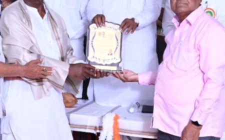 मारुती गलांडे यांना समाजभूषण पुरस्कार