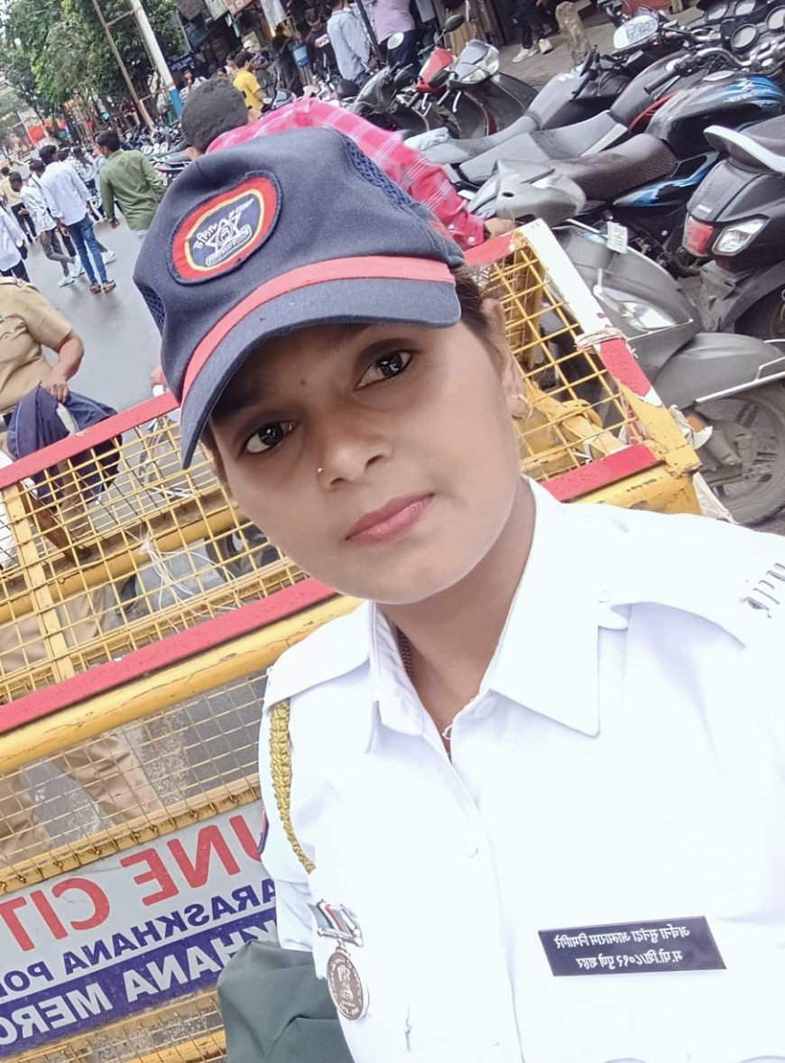 फरासखाना वाहतूक विभागाचे पोलीस अंमलदाराने वाचविले पीएमटी ड्रायव्हरचे प्राण