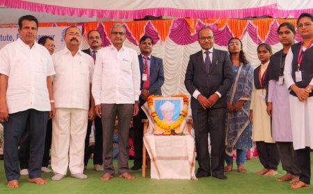 स्वेरी मध्ये‘शिक्षक दिन’ उत्साहात साजरा