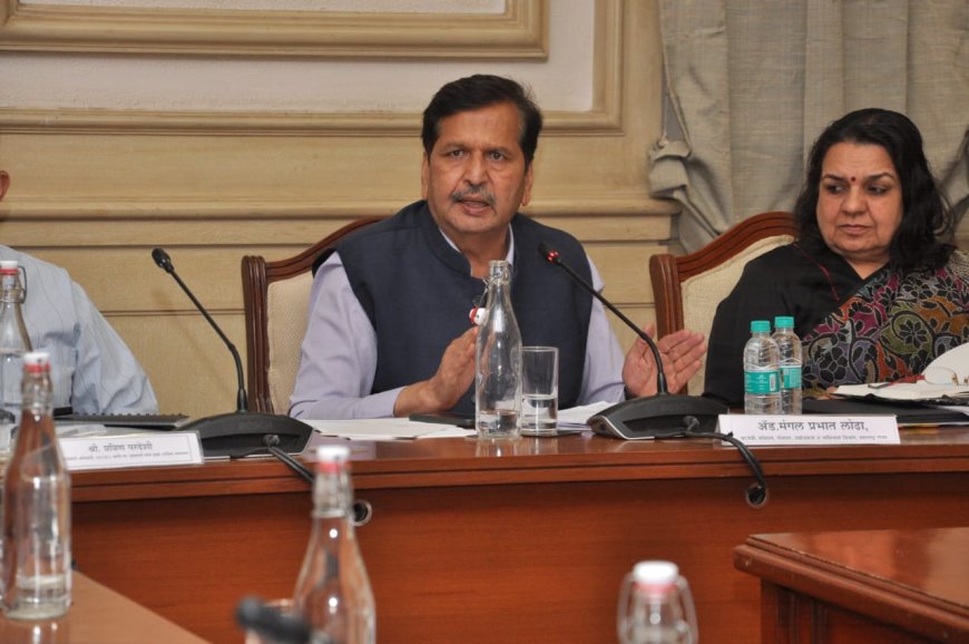 कुशल व रोजगारक्षम मनुष्यबळासाठी उद्योग क्षेत्राच्या गरजेनुसार नाविन्यपूर्ण अभ्यासक्रम शिकविणार