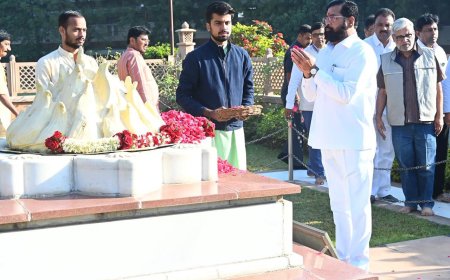 उपमुख्यमंत्री एकनाथ शिंदे यांच्यासह शिवसेनेचे मंत्री आणि आमदारांनी दिली नागपूरच्या राष्ट्रीय स्वयंसेवक संघ कार्यालयाला भेट