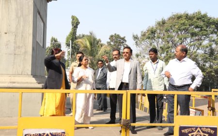 सामाजिक न्याय विभागाच्या प्रधान सचिवांकडून विजयस्तंभाच्या  प्रत्यक्ष जागेवर जाऊन तयारीची पाहणी
