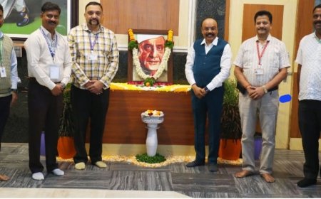 पिंपरी चिंचवड महानगरपालिकेच्या वतीने भारताचे पहिले कृषी मंत्री डॉ. पंजाबराव देशमुख यांना जयंतीनिमित्त अभिवादन…