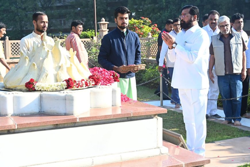 उपमुख्यमंत्री एकनाथ शिंदे यांच्यासह शिवसेनेचे मंत्री आणि आमदारांनी दिली नागपूरच्या राष्ट्रीय स्वयंसेवक संघ कार्यालयाला भेट