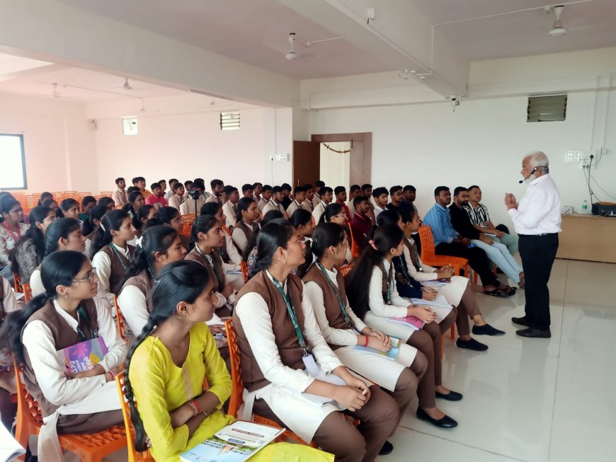 स्वेरीमध्ये ‘नॅशनल एज्युकेशन डे’ उत्साहात साजरा