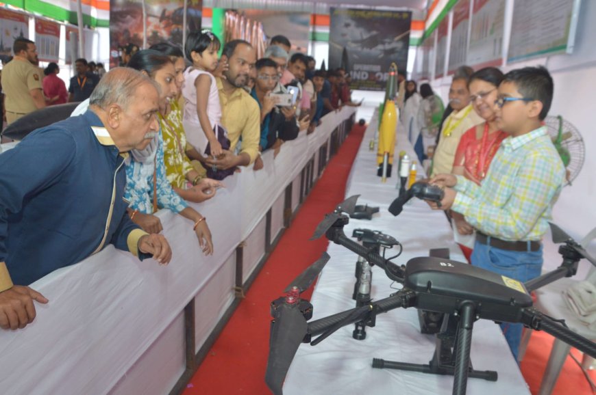 स्वदेशी शस्त्रास्त्र प्रदर्शनातून पुणेकरांनी अनुभवले भारतीय सैन्याचे सामर्थ्य