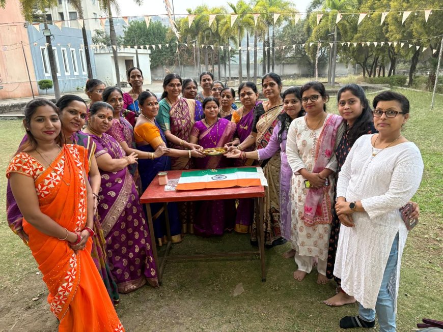 भारत माता की जयच्या जयघोषात पुण्यात तिरंगा पूजन