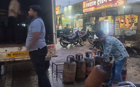 पिंपरी चिंचवड शहरात अवैध गॅस भरणा केंद्रांचा सुळसुळाट – मोठ्या दुर्घटनेची भीती