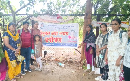 मुंबई आझाद मैदानात परिचारिका पदभरतीसाठी धरणे आंदोलन; २२०० हून अधिक रिक्त पदे तात्काळ भरण्याची मागणी