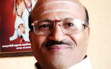 मुख्यमंत्र्यांकडून " लिंगायत " पुन्हा बेदखल : मुंबईला बोलावून अपमान. डाॅ.बसवराज बगले यांचा आरोप