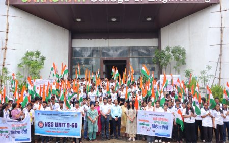 हर घर तिरंगा’ अभियानांतर्गत पनवेलमध्ये तिरंगा रॅली; विद्यार्थ्यांचा उत्स्फूर्त सहभाग