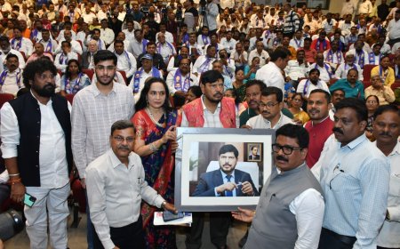 रामदास आठवले यांच्या केंद्रीय राज्यमंत्री पदाच्या दशकपूर्तीनिमित्त भव्य सत्कार