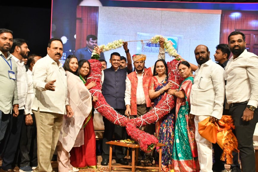 रामदास आठवले यांच्या केंद्रीय राज्यमंत्री पदाच्या दशकपूर्तीनिमित्त भव्य सत्कार