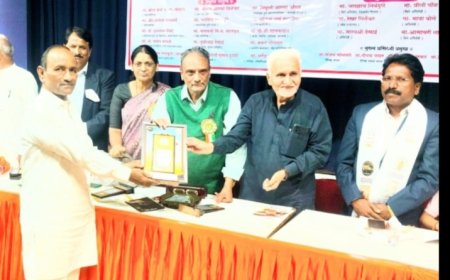 ज्येष्ठ समाजसेवक युनूसचाचा शेख यांना समाजभूषण पुरस्कार