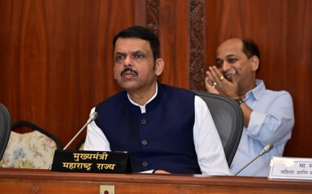 विद्यार्थ्यांना ताजा पोषण आहार वेळेत द्या