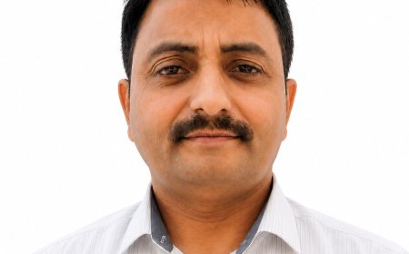 प्रेमभावनेने बहरलेली ‘पिंगा रोज घालतो सखे’ ही कविता