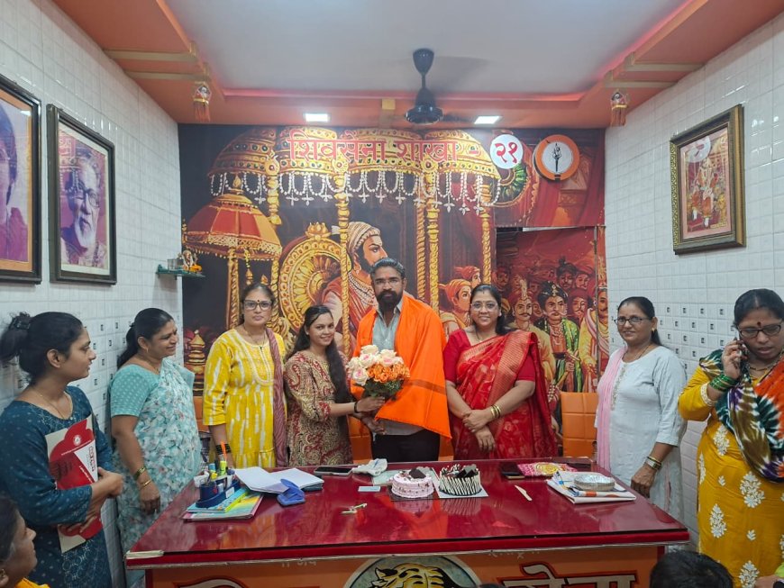 कांदिवलीत शिवसेना शाखा क्रमांक २१ चे कार्यालय प्रमुख मयूर सावंत यांचा वाढदिवस उत्साहात साजरा