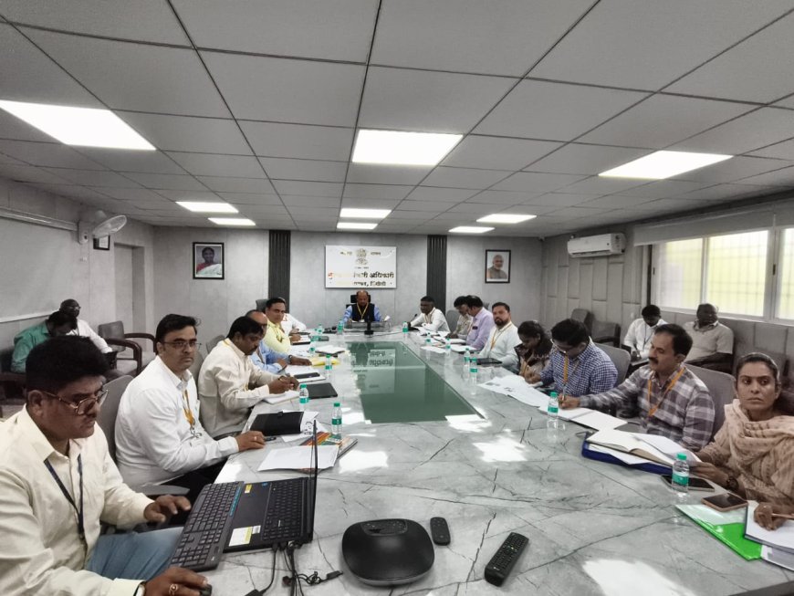 हिंगोली जिल्हा परिषदेकडून आरोग्य, पाणीटंचाई आणि चारा नियोजनाचा आढावा